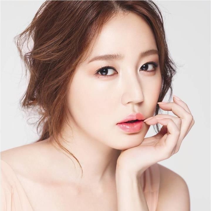 Món quà vô giá: Khi mẹ Doanh nhân tặng con gái đôi môi hồng baby tại Phương Hoàng Anh Beauty 6 Món quà vô giá: Khi mẹ Doanh nhân tặng con gái đôi môi hồng baby tại Phương Hoàng Anh Beauty